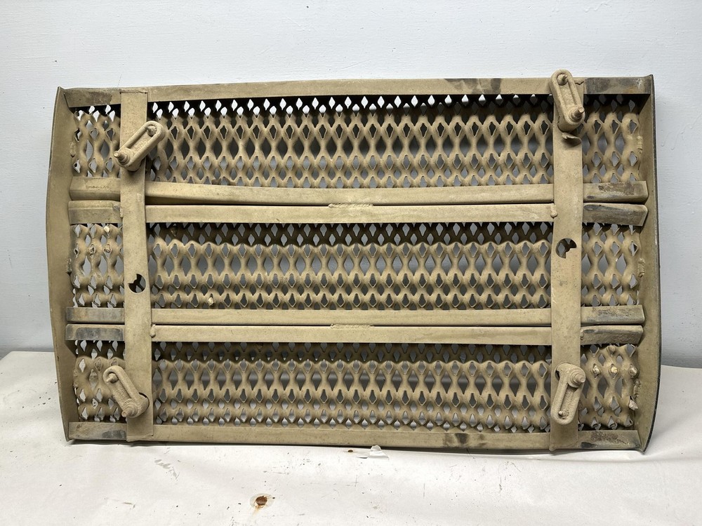 Peterbilt 386 21 x 34 Deckplate - Used