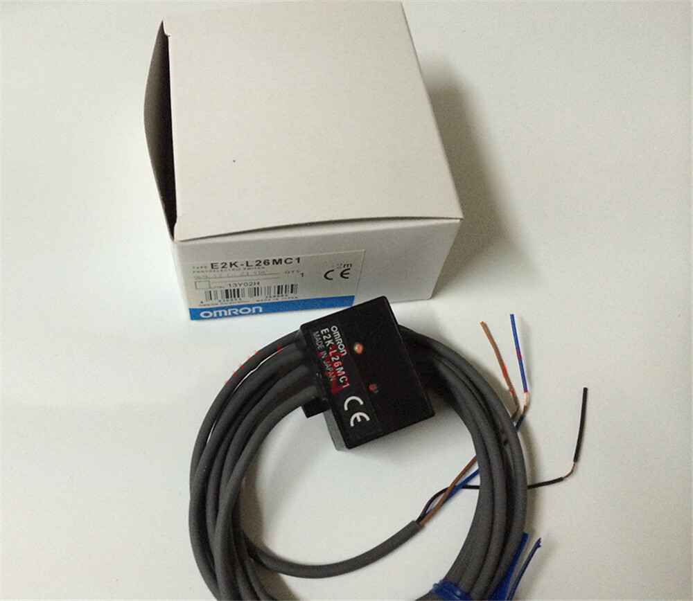 1PC Omron E2K-L26MC1 Level Sensor E2KL26MC1 New In Box Free Shipping