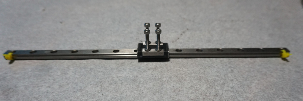 THK RSR9ZM 1A125X LINEAR GUIDE RAIL 10 3/4" LONG