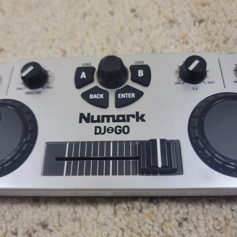 Numark DJ2Go Dj 2 Go Portable USB Controller UNTESTED