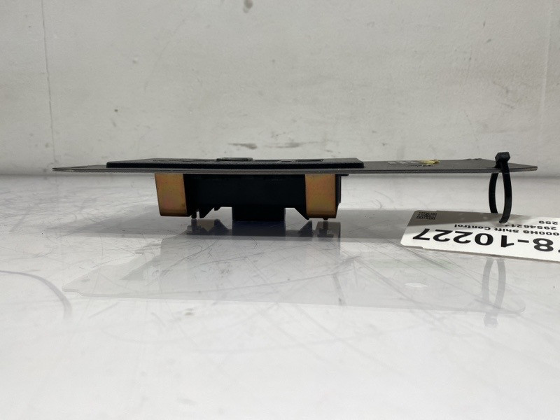 2009 Freightliner Business Class M2 Trans. Electronic Shift Control (678-10227)