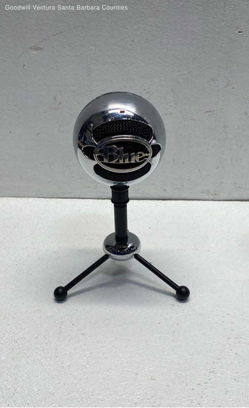 Blue Snowball Microphone Silver Color
