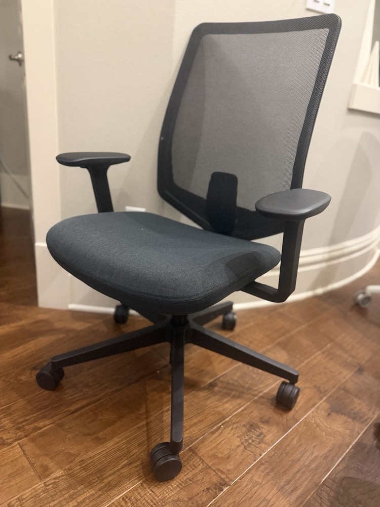 Herman Miller Versus Chair Loaded