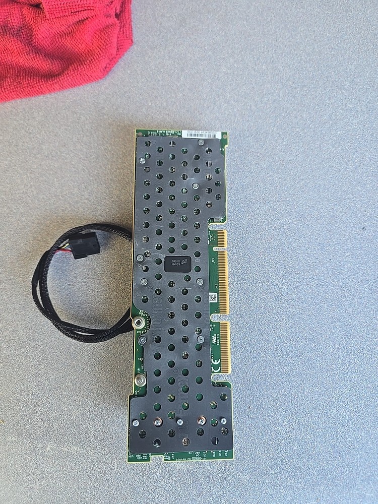 Cisco UCSC-RAID-M5 V01 30-1565-01 12GB/S SAS Modular RAID Controller