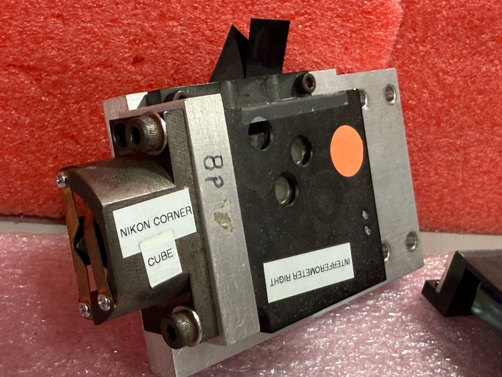 ASSORTED LOT NIKON INTERFEROMETER FLUORESCENCE FILTER CUBE NSR ASSEMBLY