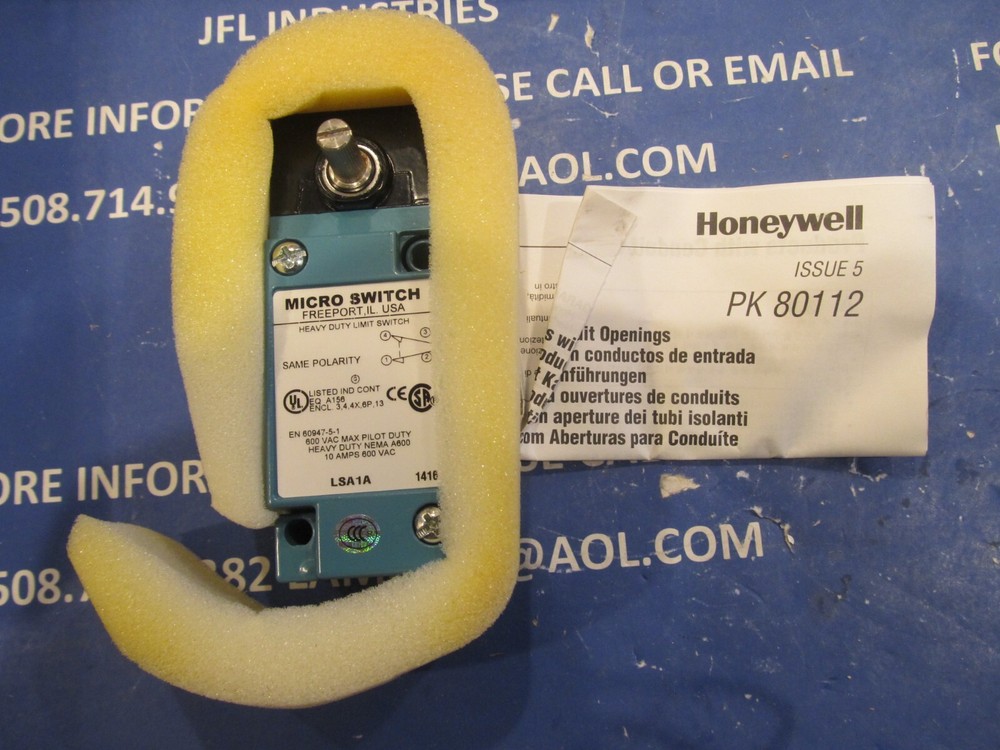 Honeywell Micro Limit Switch, 1/2"npt, LSA1A, New Unused Surplus