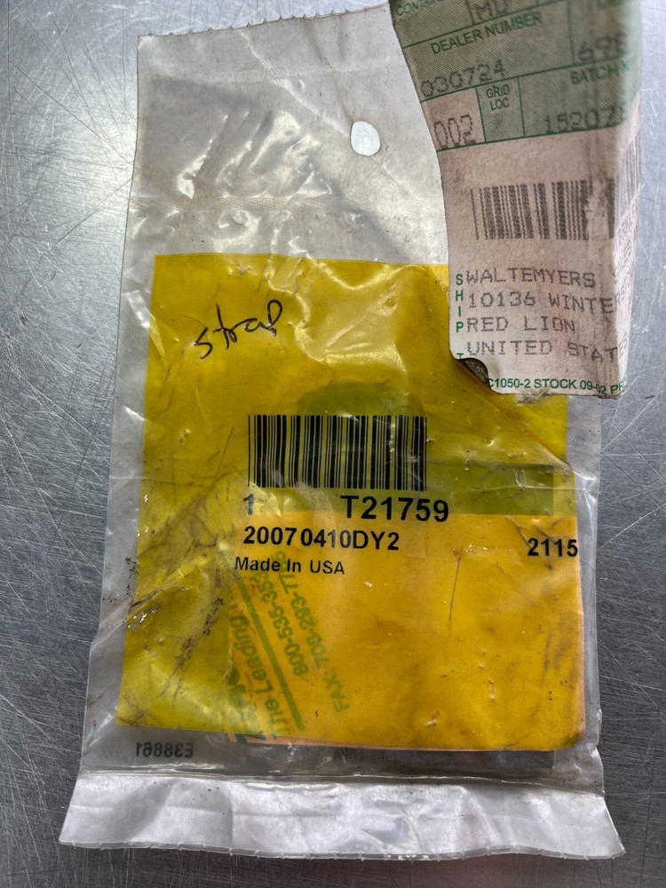 T21759 Genuine OEM John Deere STRAP