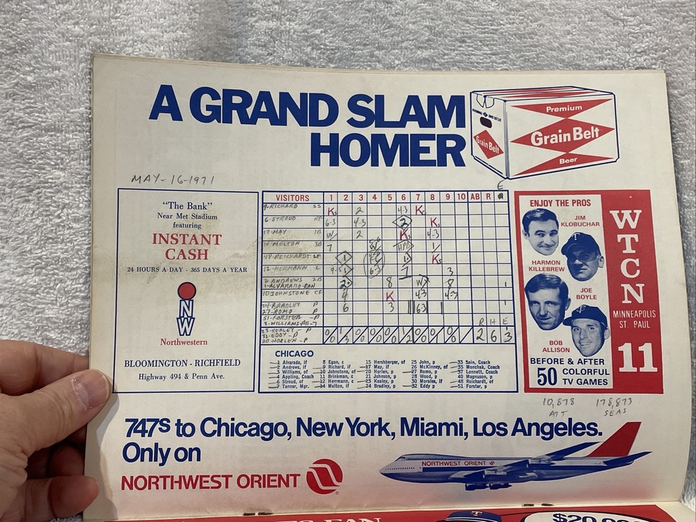 VINTAGE Minnesota Twins 1971 Program vs. Chicago White Sox Program, Tony Oliva!