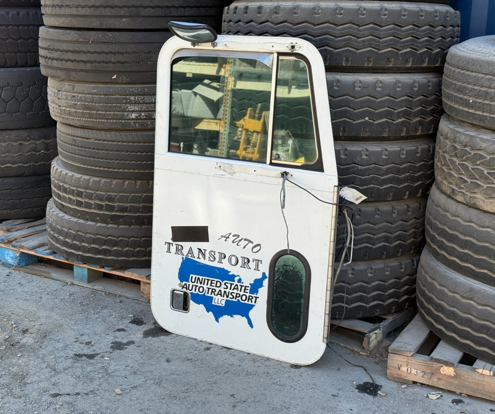 Peterbilt 379 Passenger Door Assembly