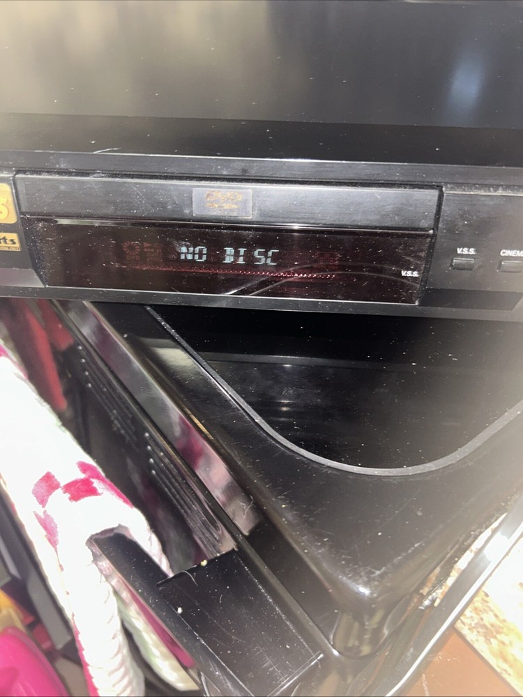 Panasonic DVD-RV30 - Video DVD / CD TESTED & WORKING No Remote