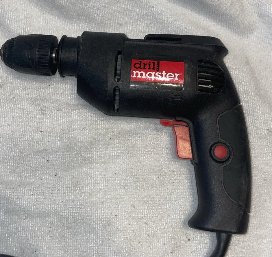 Drillmaster 3/8" Variable Speed Reversible Corded Drill 62856 Pre owned