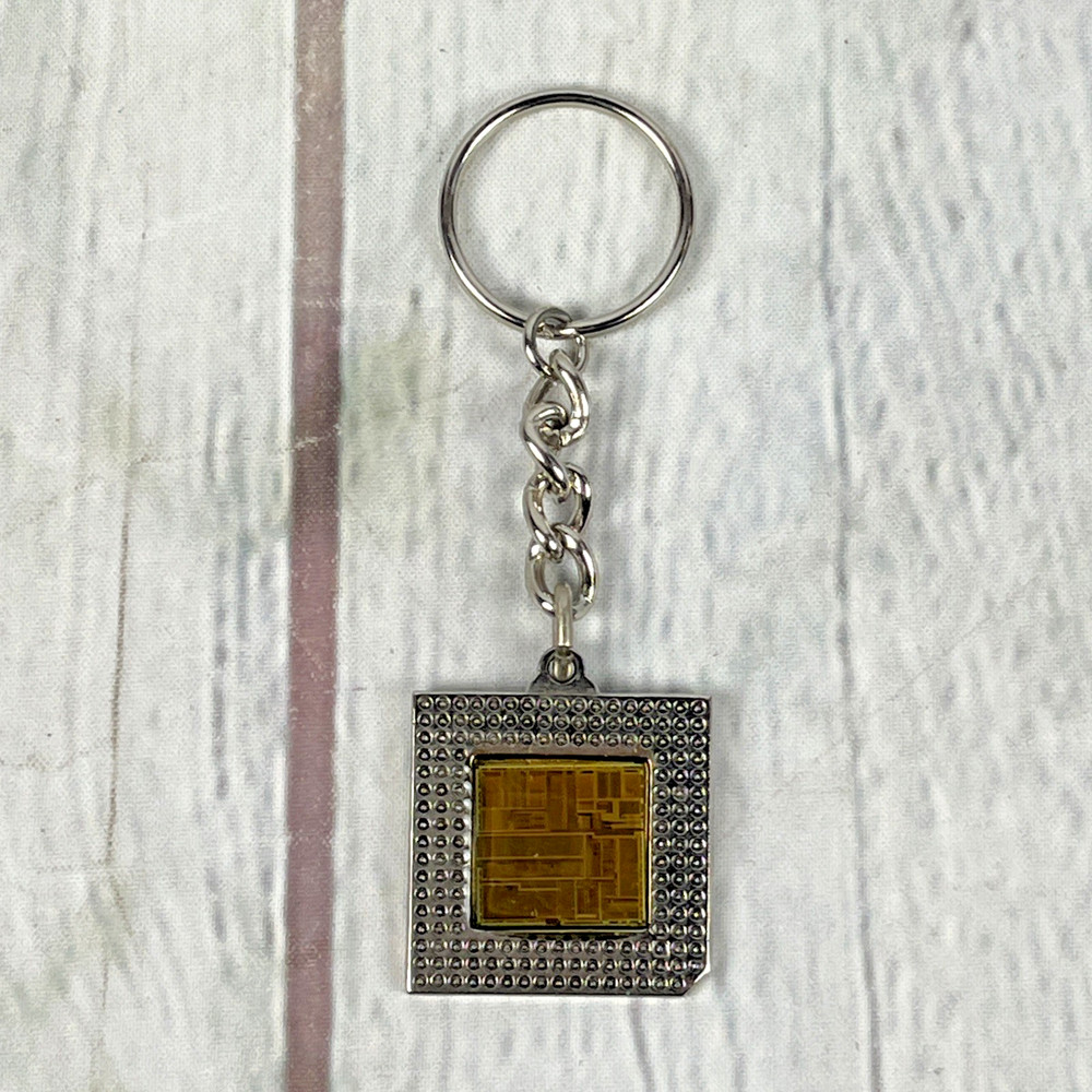 Vtg 1992 Intel Pentium Processor Prototype Keychain with Microchip 1.25"