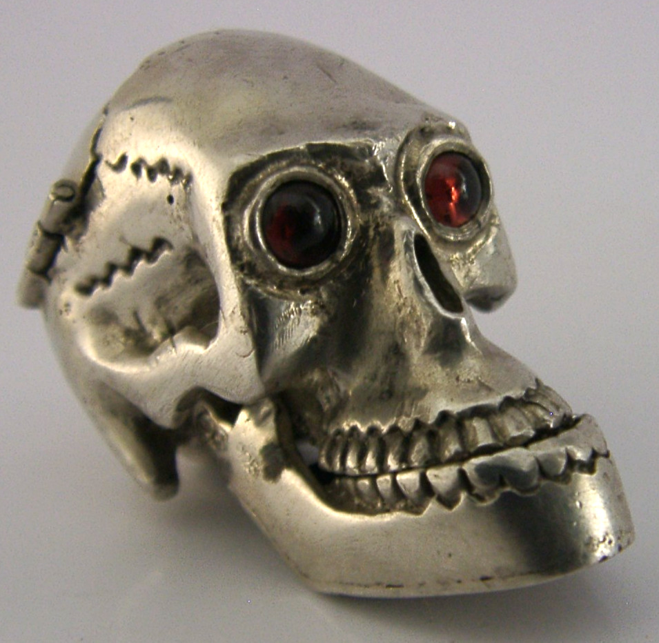 CRAZY SOLID STERLING SILVER SKULL BOX RED GEM STONE EYES c1980 STEAMPUNK GOTH