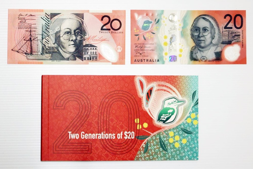 1994 & 2019 Two Generations 2 x $20 Banknotes Folder Australian Currency GEMUNC
