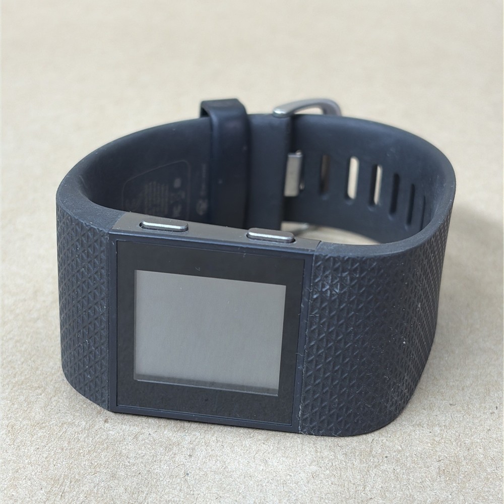 Fitbit Surge Activity Tracker Watch FB501 Large Black No charger Untested