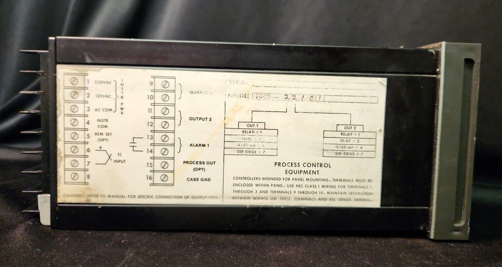 Chromalox 2002-22101 Temperature Controller