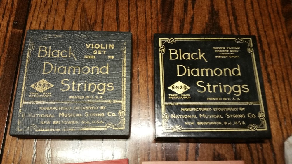 Vintage Black Diamond Violin Strings in Box