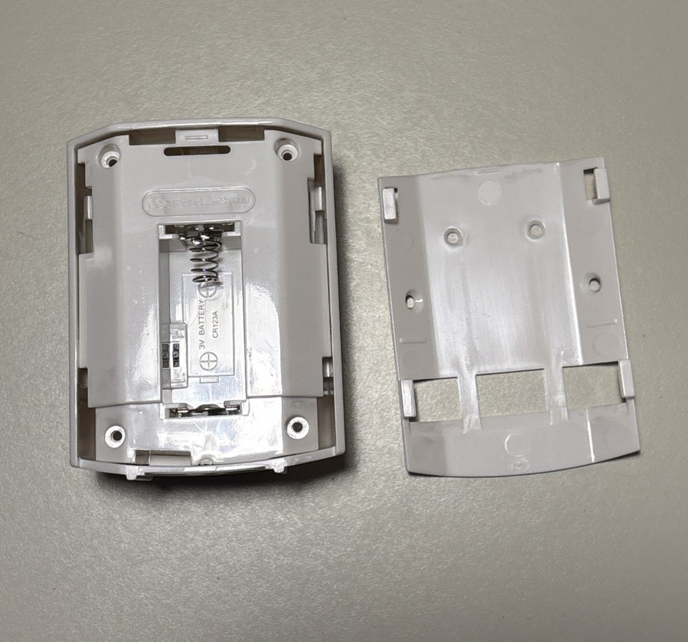 SimpliSafe Gen 1 Motion Sensor Model MS1000 White Working Great