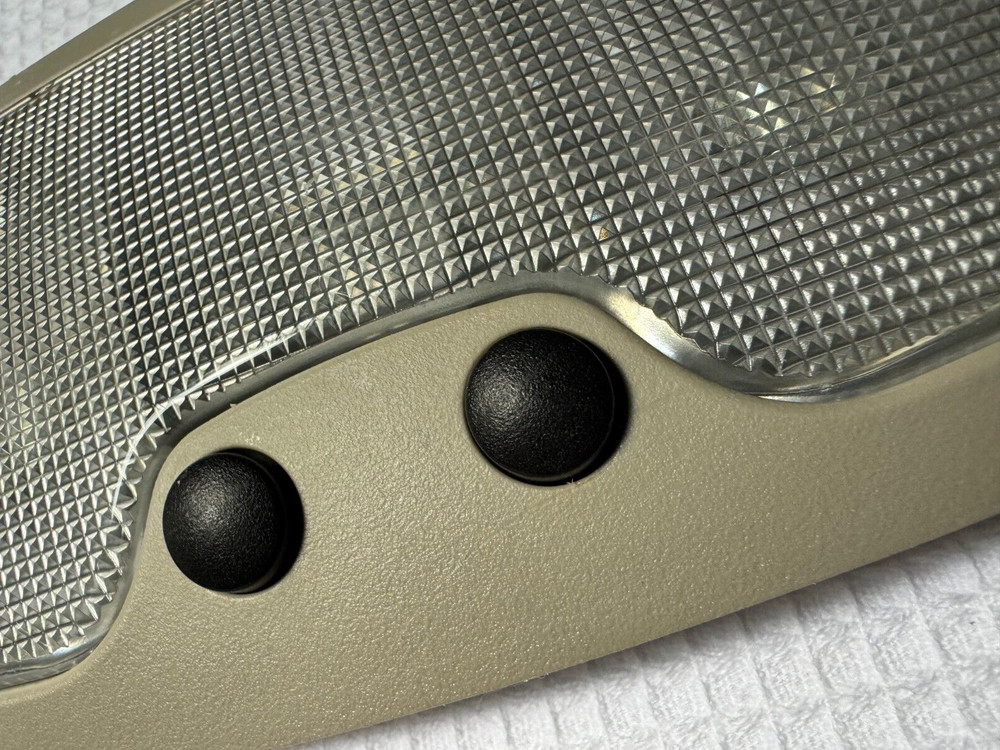 2005 Dodge Dakota, Durango OEM interior dome light