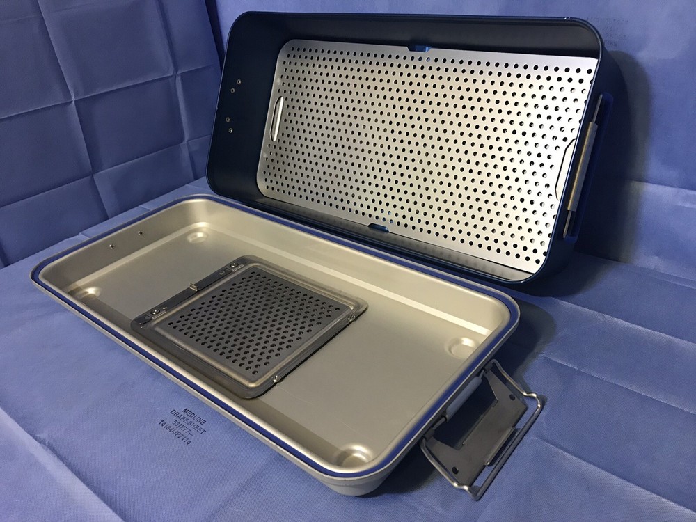 One Tray Sterilization Container Very Good Condition