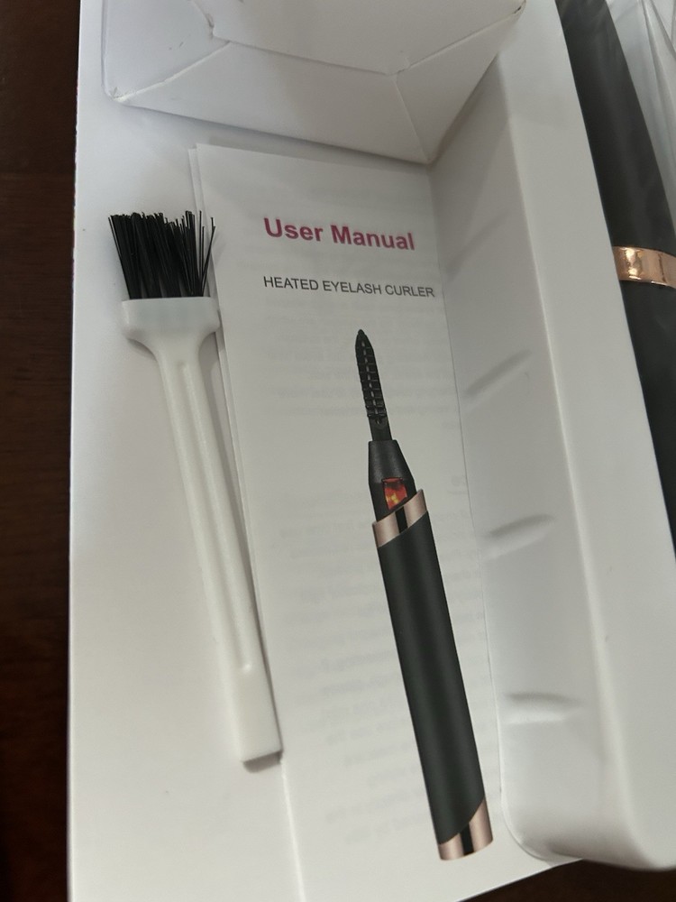 Daust2Oasis Heated Eyelash Curler