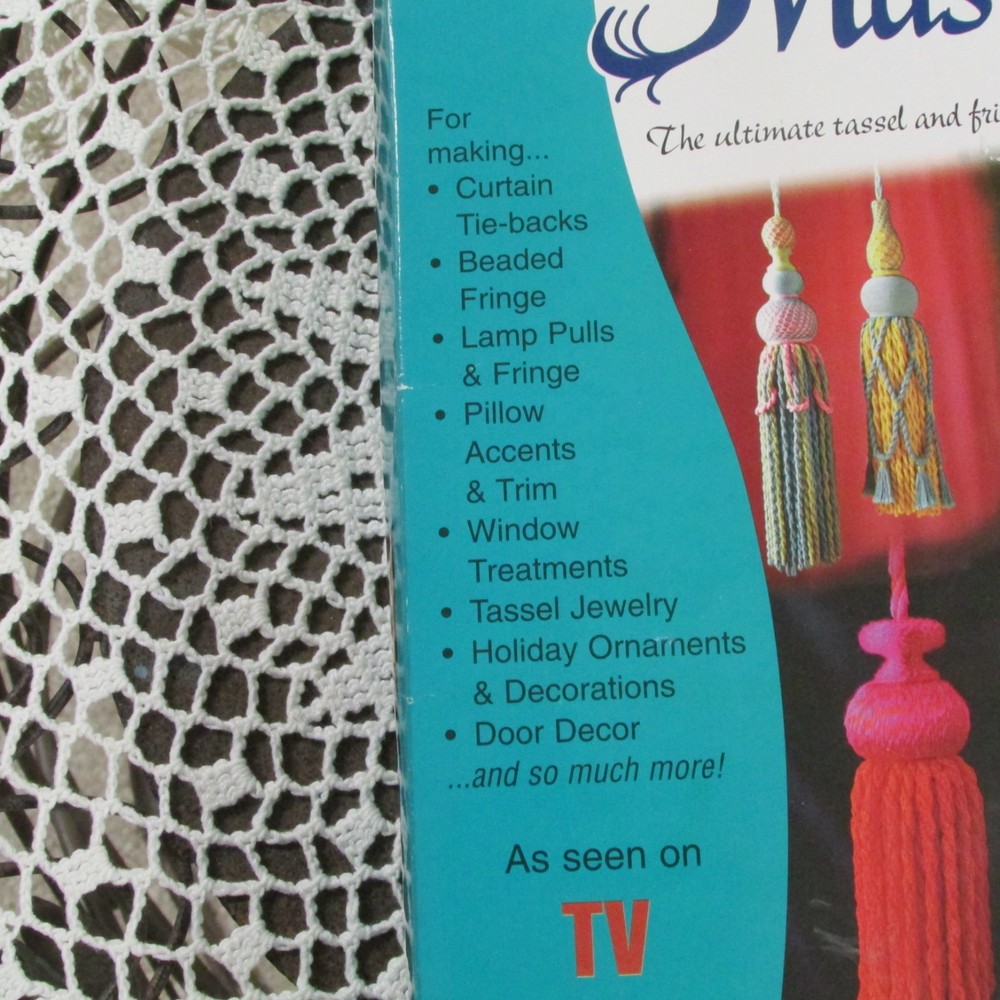 Darice Tassel Master 50001