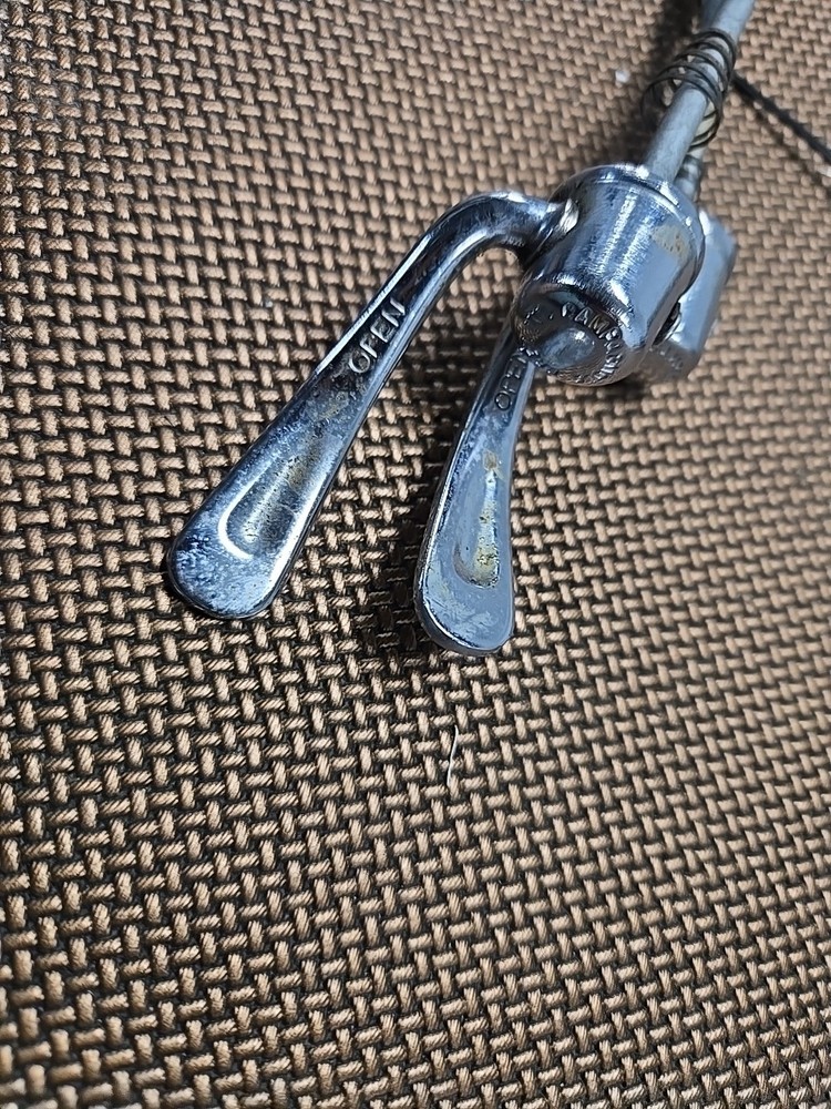 Campagnolo Skewer Set Quick Release (Incomplete)