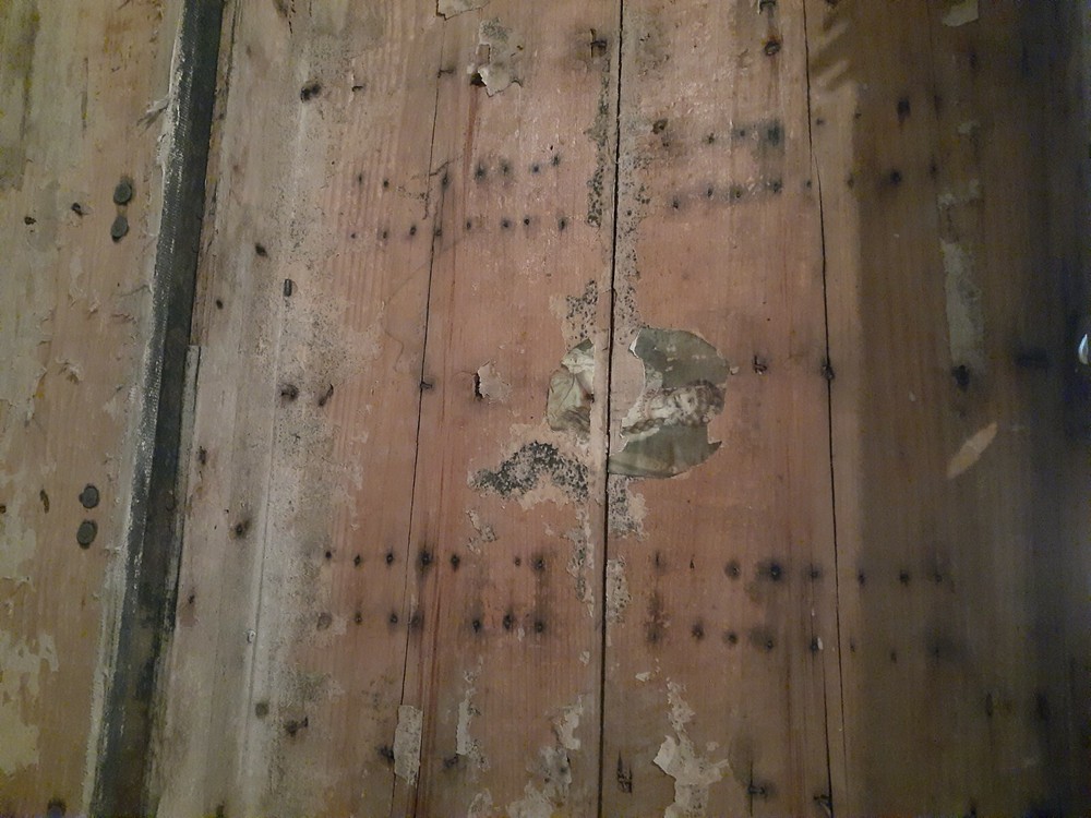 vintage antique steamer trunk