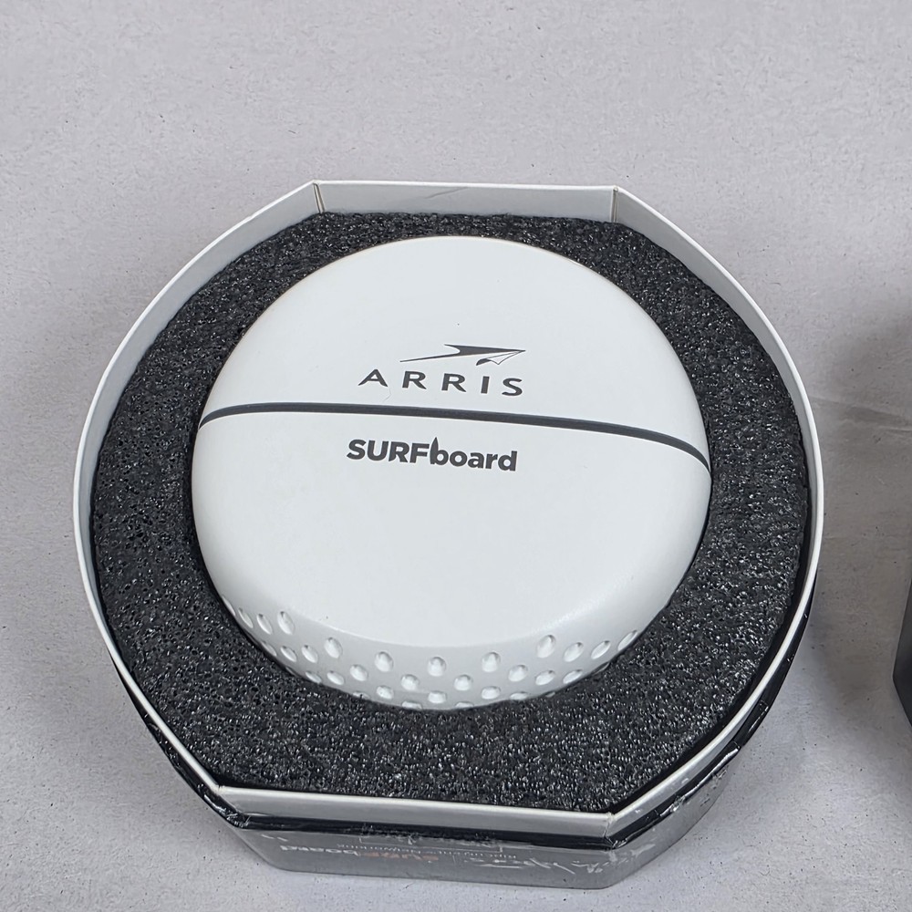 Arris Surfboard WIRED Network Extender SBX-1000P With Rip Current
