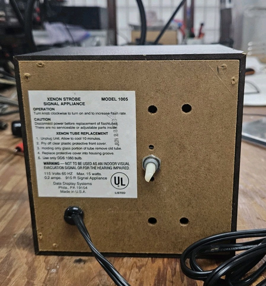 Vintage Xenon Strobe Light - Variable Speed Works Well.