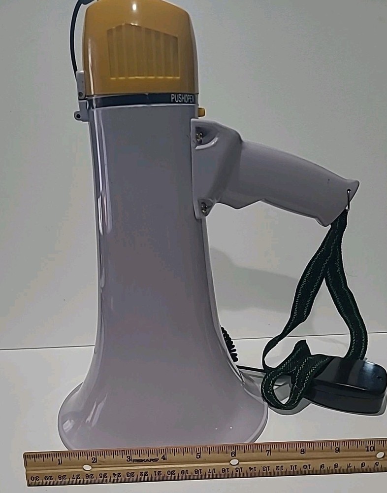 Megahorn With Handheld Microphone Tested