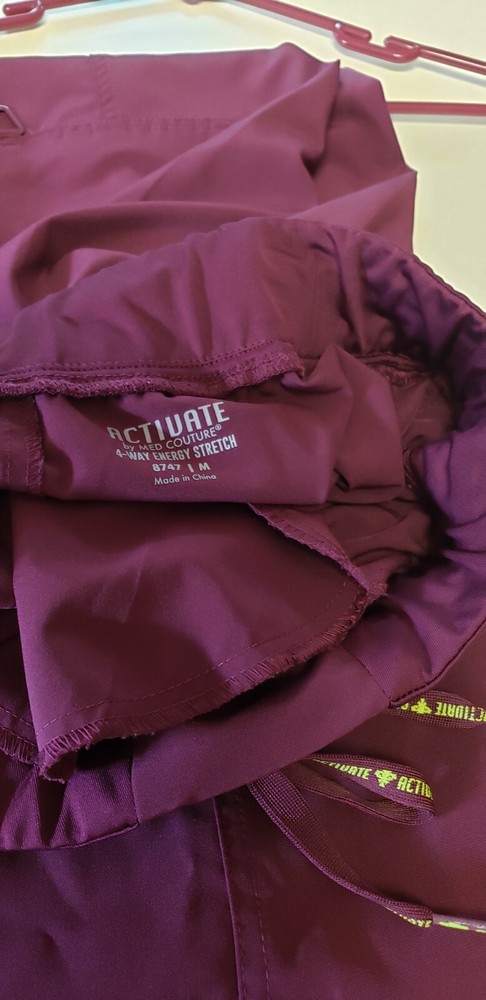 MED COUTURE ACTIVATE SCRUB SET BURGANDY