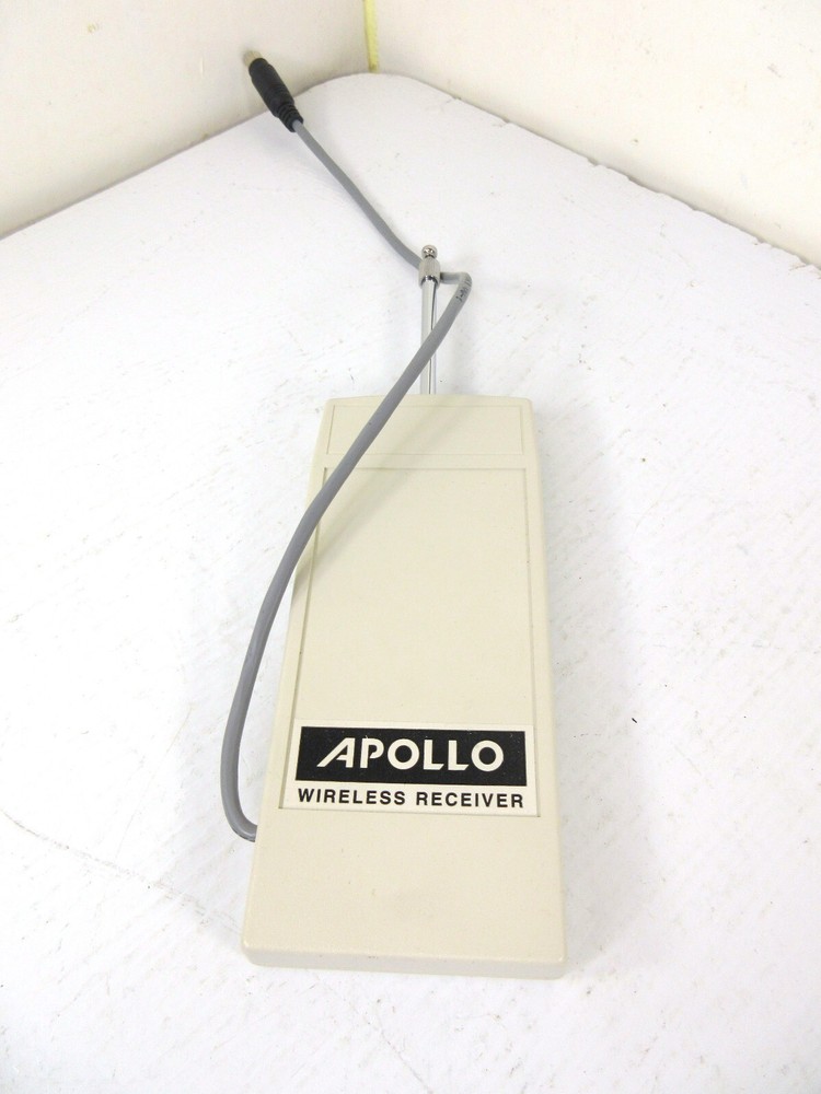 Apollo VISION Q3 Audio Visual Projector Presentation System Screen IMT-16.7 Lot