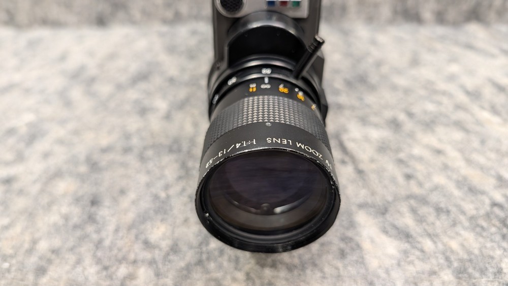 Magnavox VR8238BK01 Video Camera - Untested