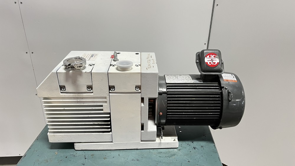 Leybold D40BCS Vacuum Pump - PFPE Prepped