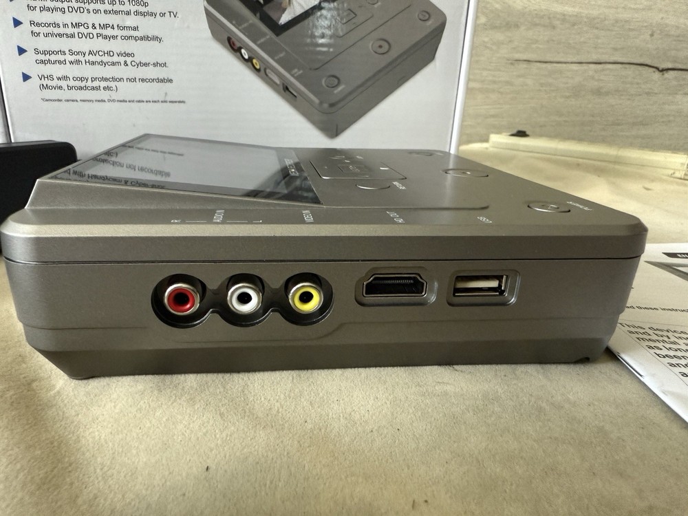 Clariviews KR043B Multi-Function HDMI Media Recorder Video to Digital Converter