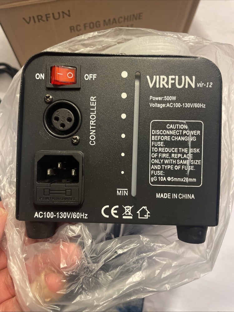 Virfun RC fog machine model VIR – 12 new open box. Complete.