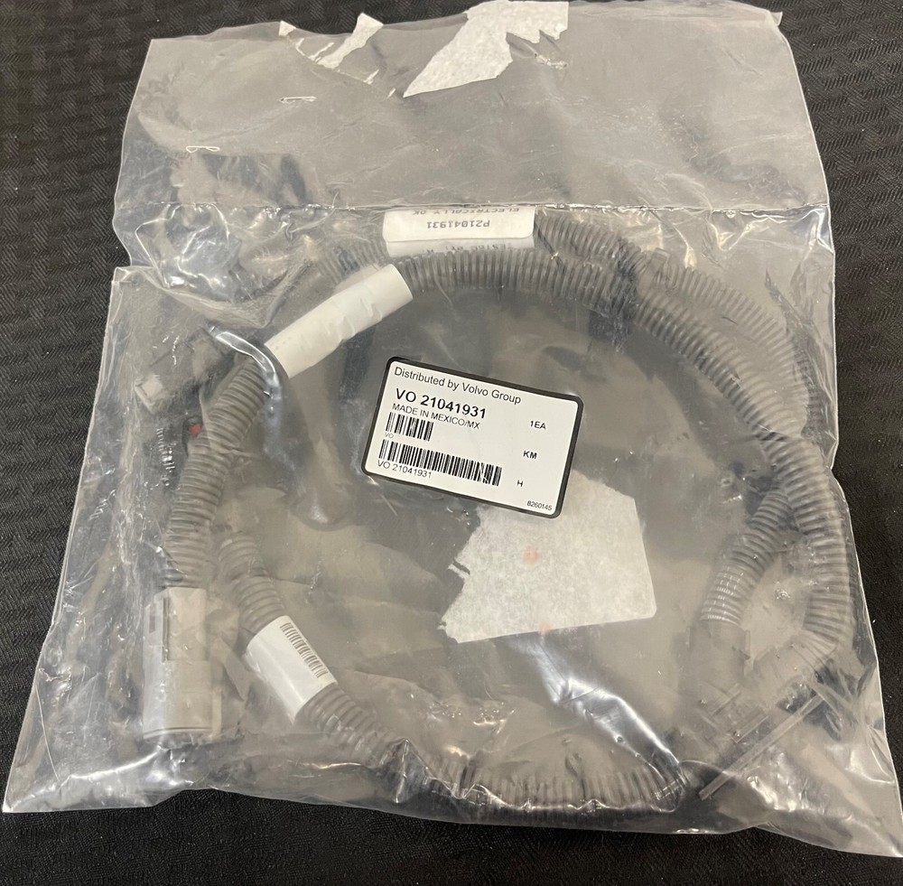 NEW OEM Volvo 21041931 Wiring Harness