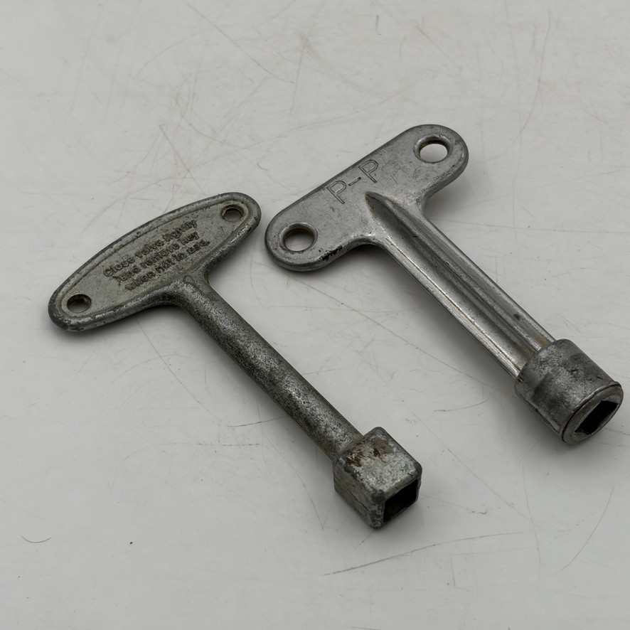 2 GAS FIREPLACE REPLACEMENT GAS VALVE KEYS
