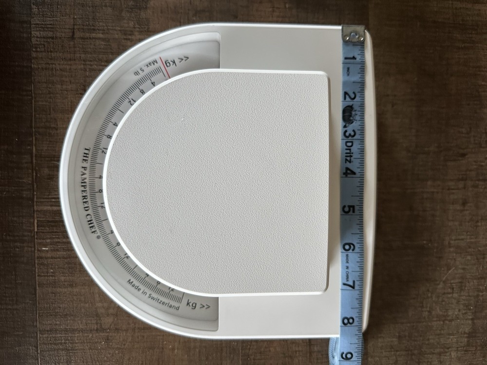 The Pampered Chef Kitchen Scale #2255