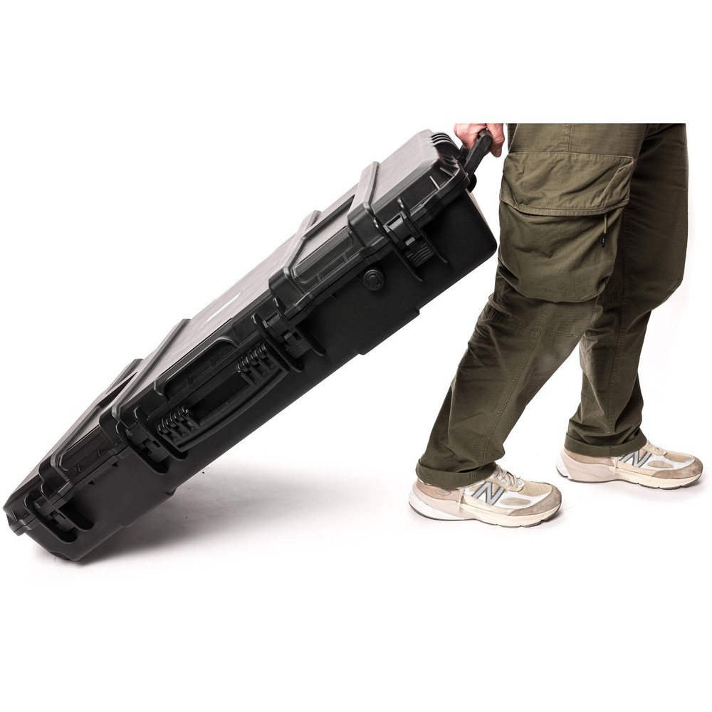 Magma MGA45000 FLXGUARD DJ Rolling Molded Hard Controller Case