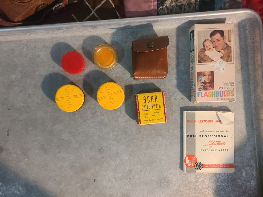 CLARUS MS-35 35MM CAMERA WITH MANY EXTRAS
