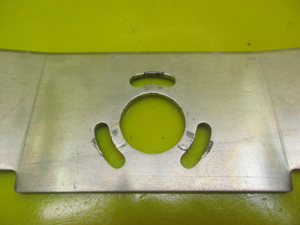SEA DOO SEADOO SPEEDSTER CHALLENGER SPORTSTER STEERING COLLUM SUPPORT BRACKET