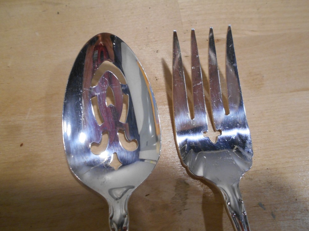 Rogers 1959 FLIRTATION Pattern Slotted Spoon & Serving Fork Silverplate 7027