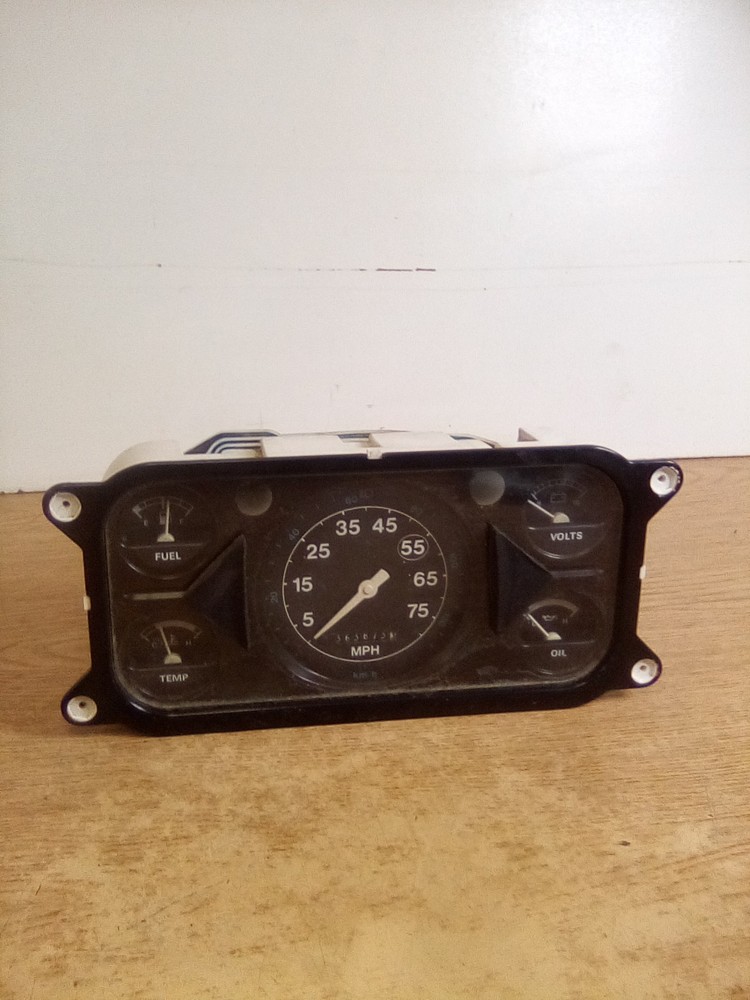 Sterling E7HT-17259-DA Speedometer Cluster
