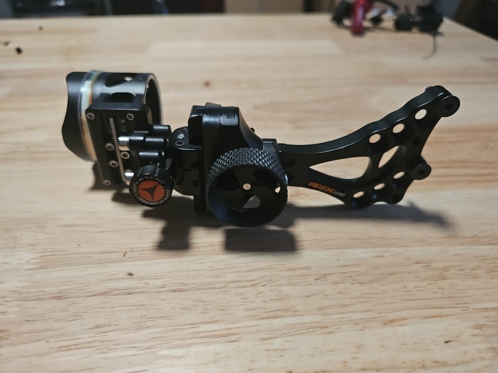 Apex Covert 4 Pin Sight Left Hand