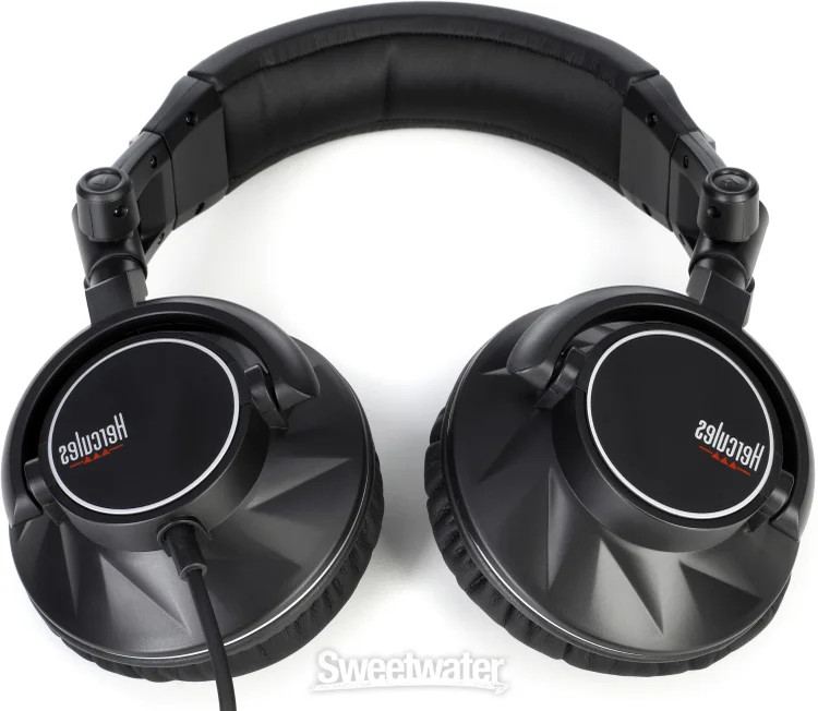 Hercules DJ DJ Essentials Kit