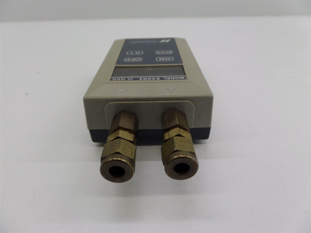 Meriam Instruments E200I Manometer
