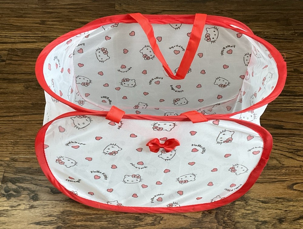 Hello Kitty Foldable storage basket/hamper