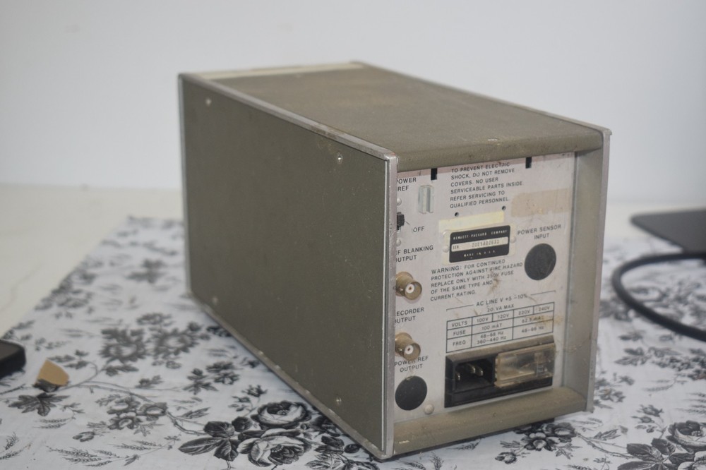 HP 435B Power Meter Hewlett Packard – Tested Powers On